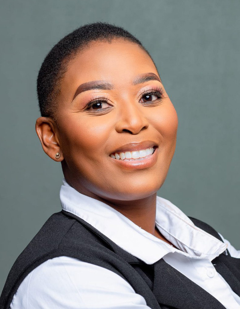 Mahlodi Mahlatji - Receptionist
